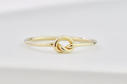 14k Love Knot Ring